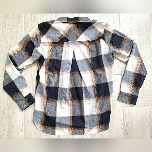 Alaskan Hardware for Duluth Trading Co women's plaid long-sleeved shirt - Medium - Picture 9 of 11